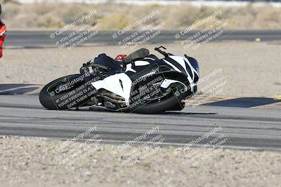 media/Nov-30-2025-TrackXperience (Sun) [[c0061d280f]]/1-Level 3/Session 3 (Turn 16)/